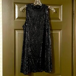 Sleeveless black sequin mini dress!